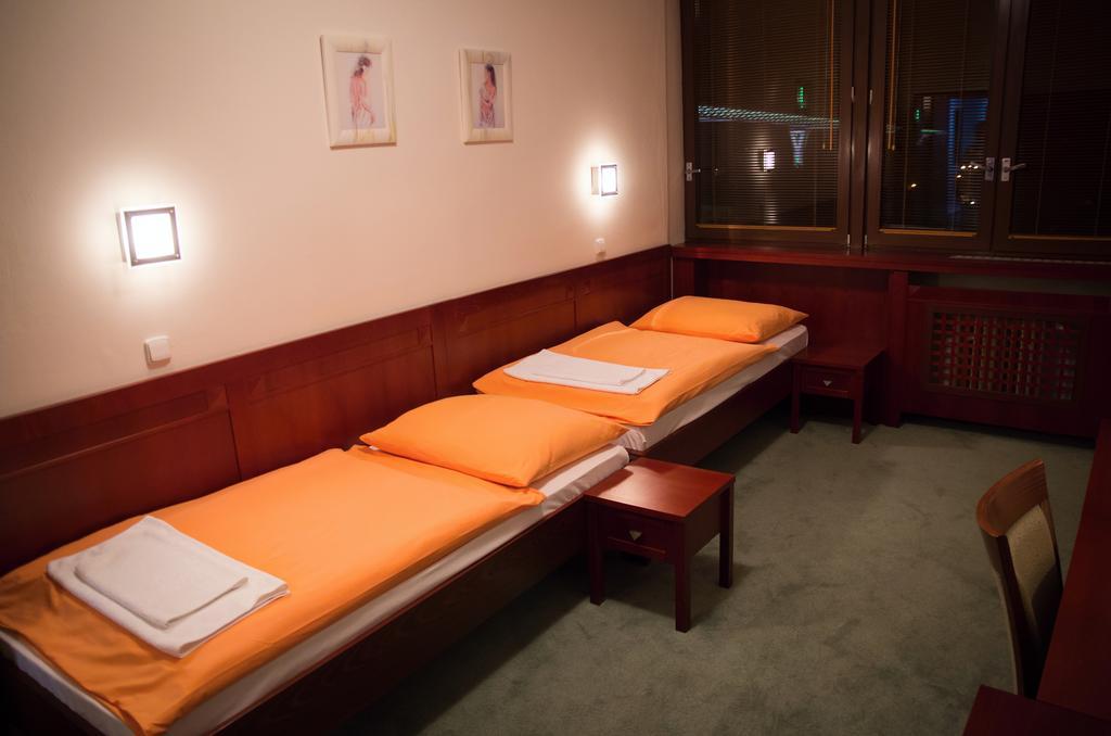 Hotel Bothe Поважска-Бистрица Экстерьер фото